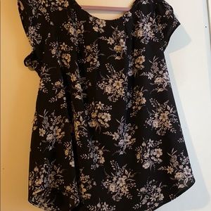 Black blouse with white details